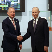 US envoy holds "useful and constructive" talks with Putin