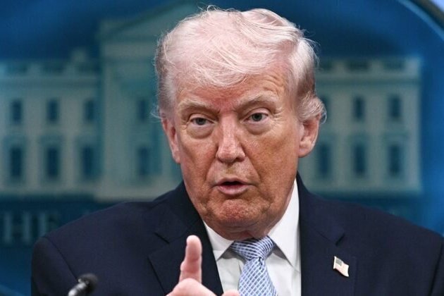 Trump Warns Iran OnHormuz As Key Talks Loom