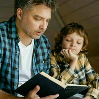 Why it's important to read aloud to your kids - even after they can read themselves
