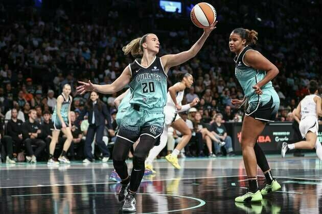 Sabrina Ionescu, Liberty pull away from Aces after A'ja Wilson injury