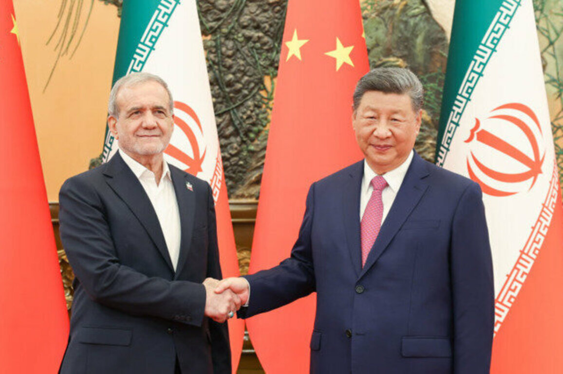 Chinese President Xi Jinping meets Iranian President Pezeshkian