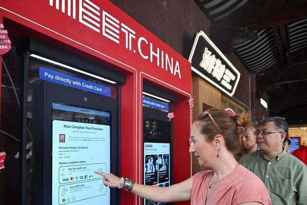 China's services gain traction among global consumers