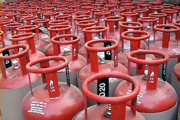 India weighs fuel export requests as Hormuz crisis worsens