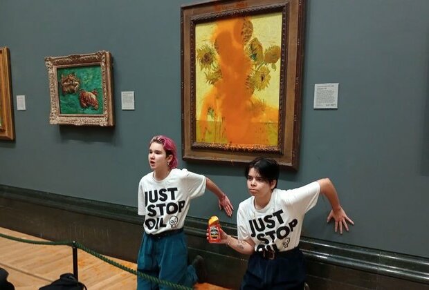 Activists hurl soup at van Gogh paintings again