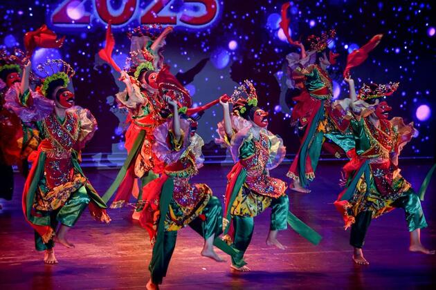 Asia Album: Performers in Indonesia World Dance Festival 2025