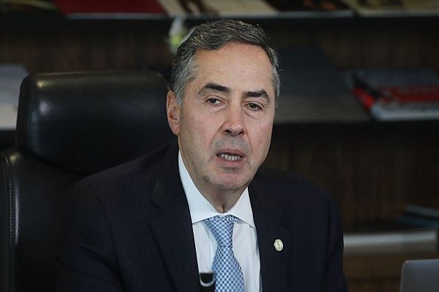 Brazilian Supreme Court judge Luis Barroso announces retirement