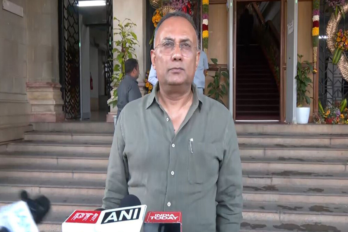 CM Siddaramaiah has written to Centre, BJP politicising issue: Karnataka minister over Bengaluru metro fare hike