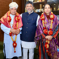 DK Shivakumar meets Shabana Azmi, Javed Akhtar at his residence