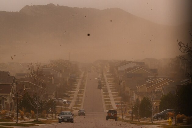 Colorado weather- Strong winds create hazardous driving, fire conditions