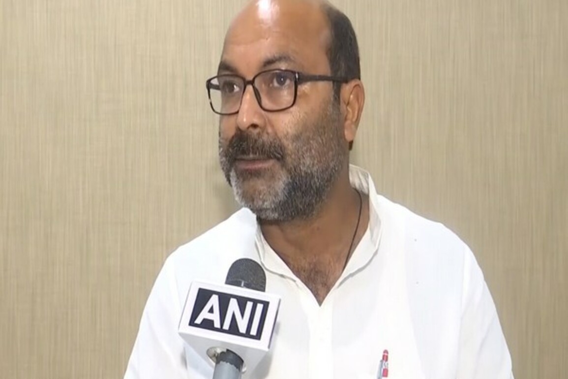 Congress leader Ajay Kumar Lallu condemns Pahalgam terror attack; questions government over security arrangements