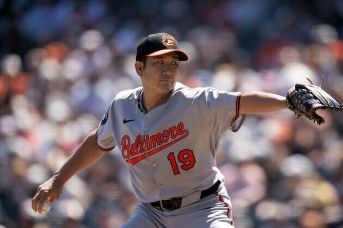 Rockies sign P Tomoyuki Sugano, put OF Kris Bryant on 60-day IL