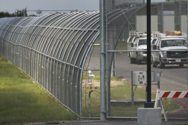 Former U.S. Marine Corps reservist charged in Texas immigration detention center shooting