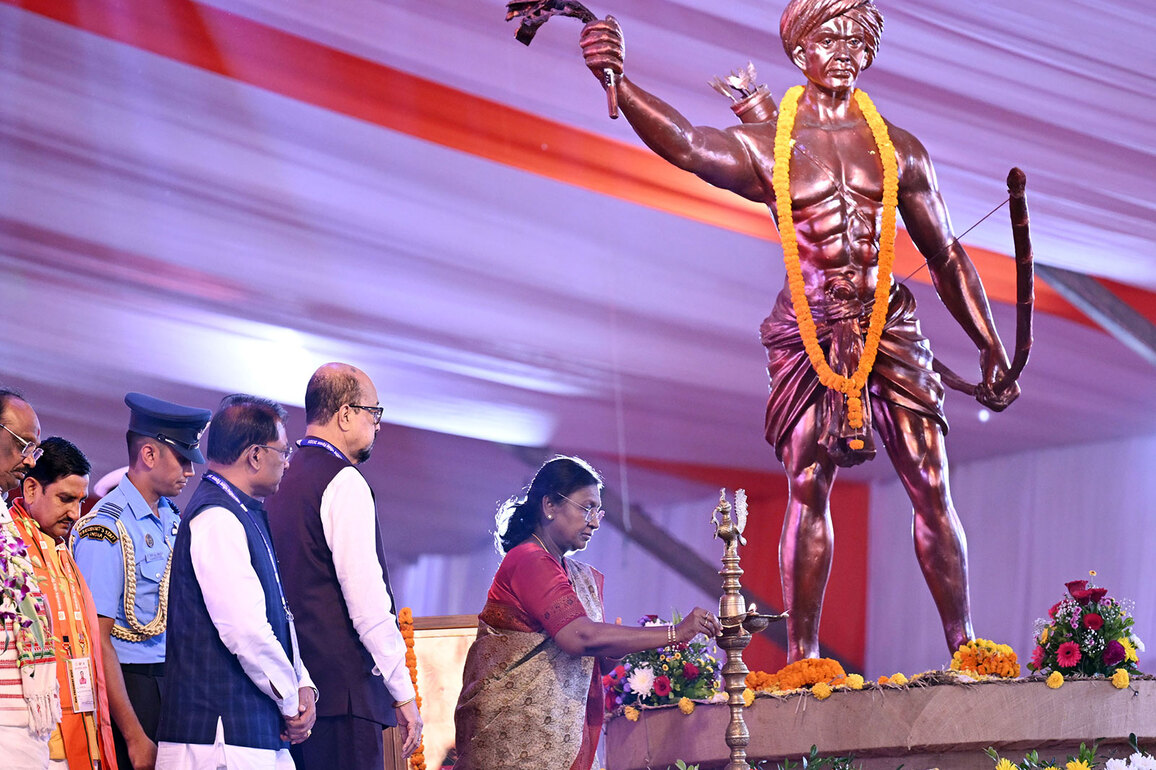 President Murmu highlights tribal contribution, development priority at Janjatiya Gaurav Diwas in Chhattisgarh