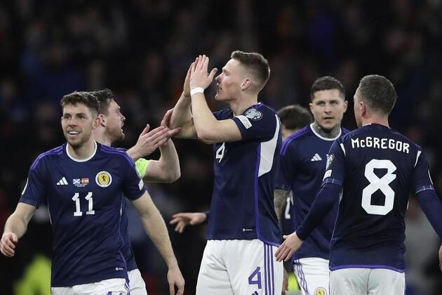 McTominay goal on banknote as Scotland mark Cup return