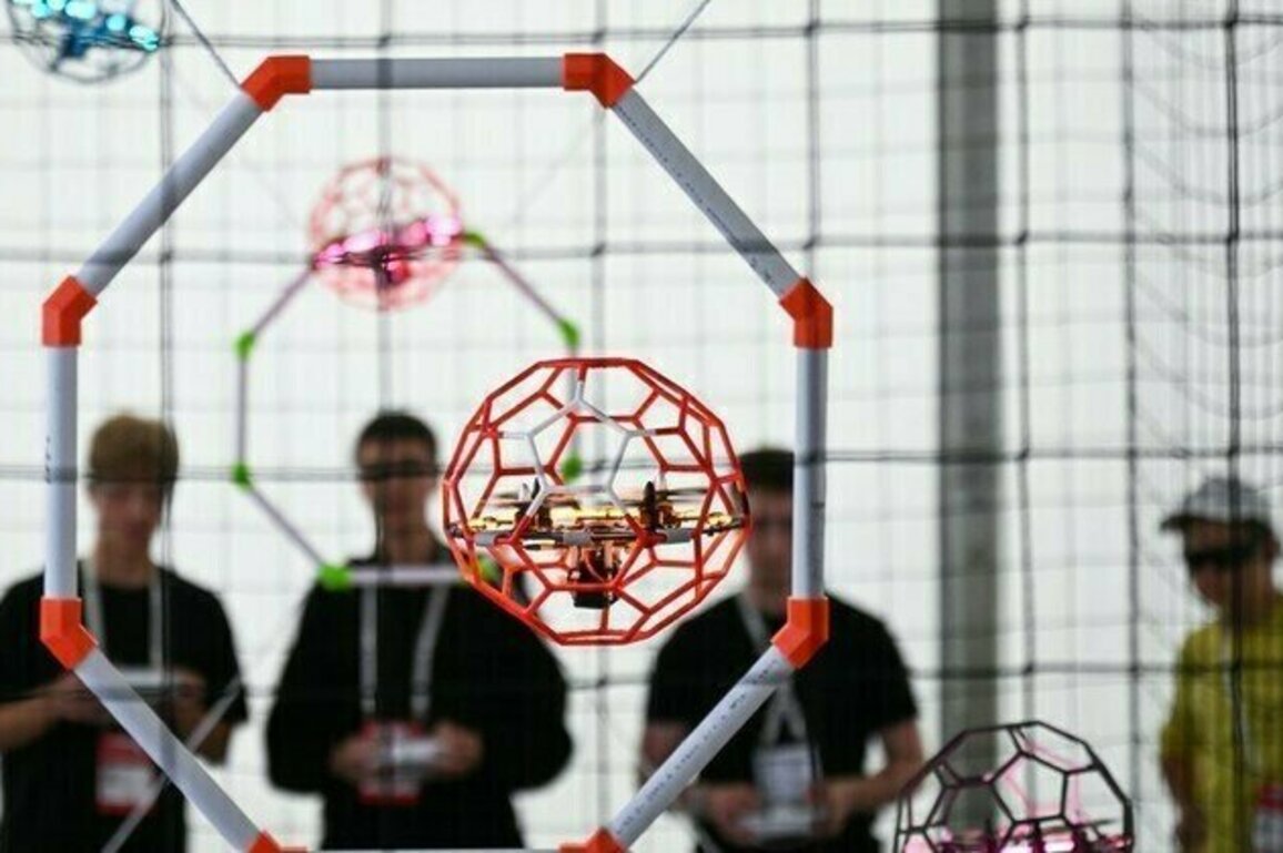 Drone racing championship wraps up in Moscow (VIDEO, PHOTOS)