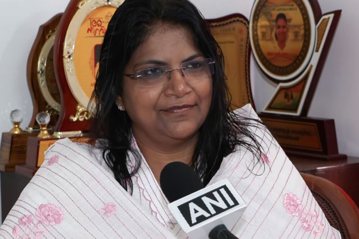 Congress leadership won't decide CM candidate based on posters, banners after Keralam victory: Jebi Mather