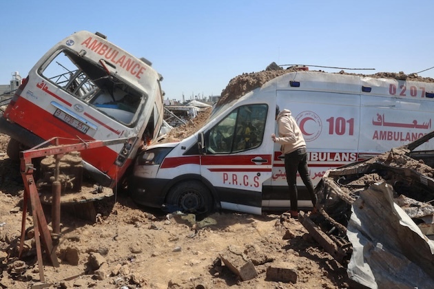 Concern after disappearance of 9 Red Cross medics in Gaza