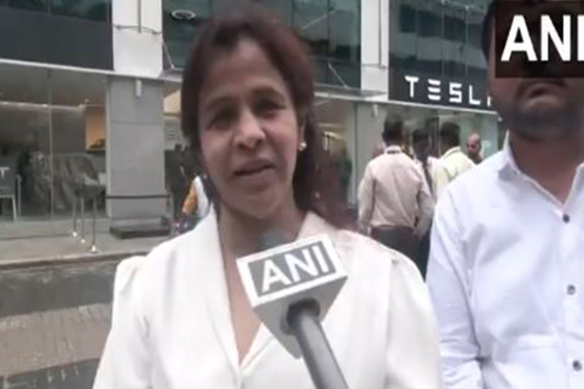 Tesla's first Indian showroom blends sleek minimalism with subtle Indian influences: Architect