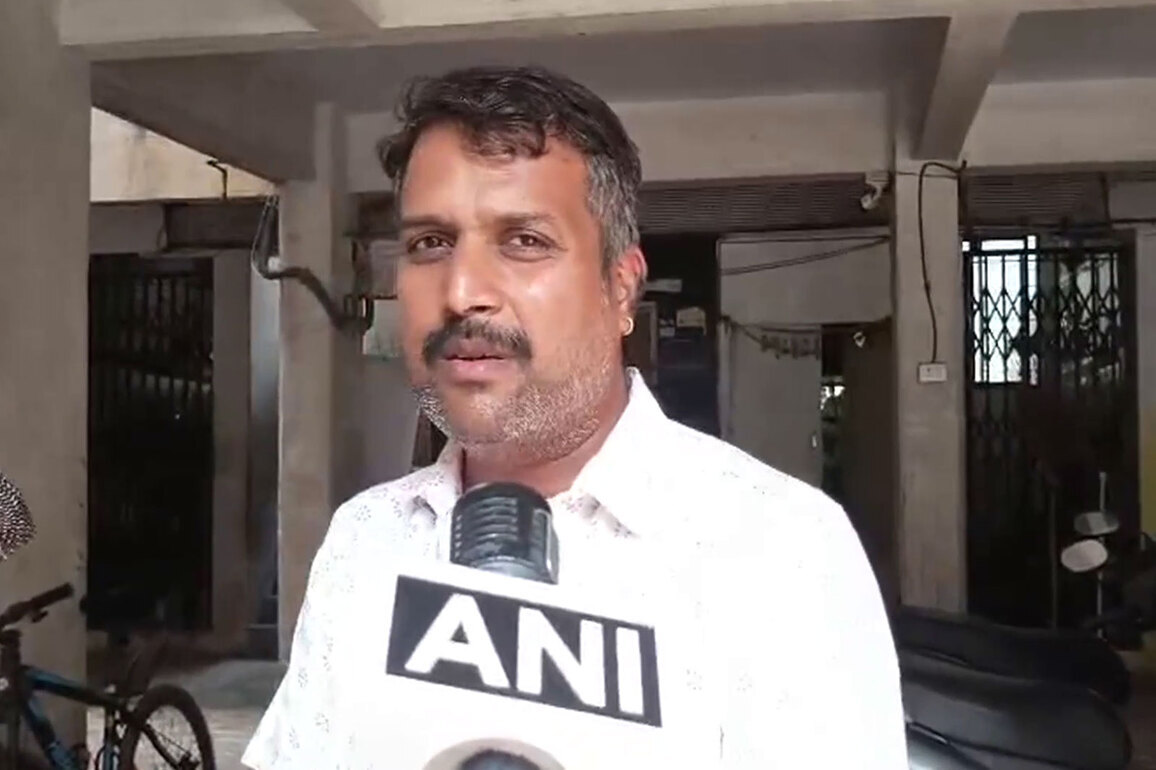 7-year-old boy dies after getting trapped in lift at Pune residential building