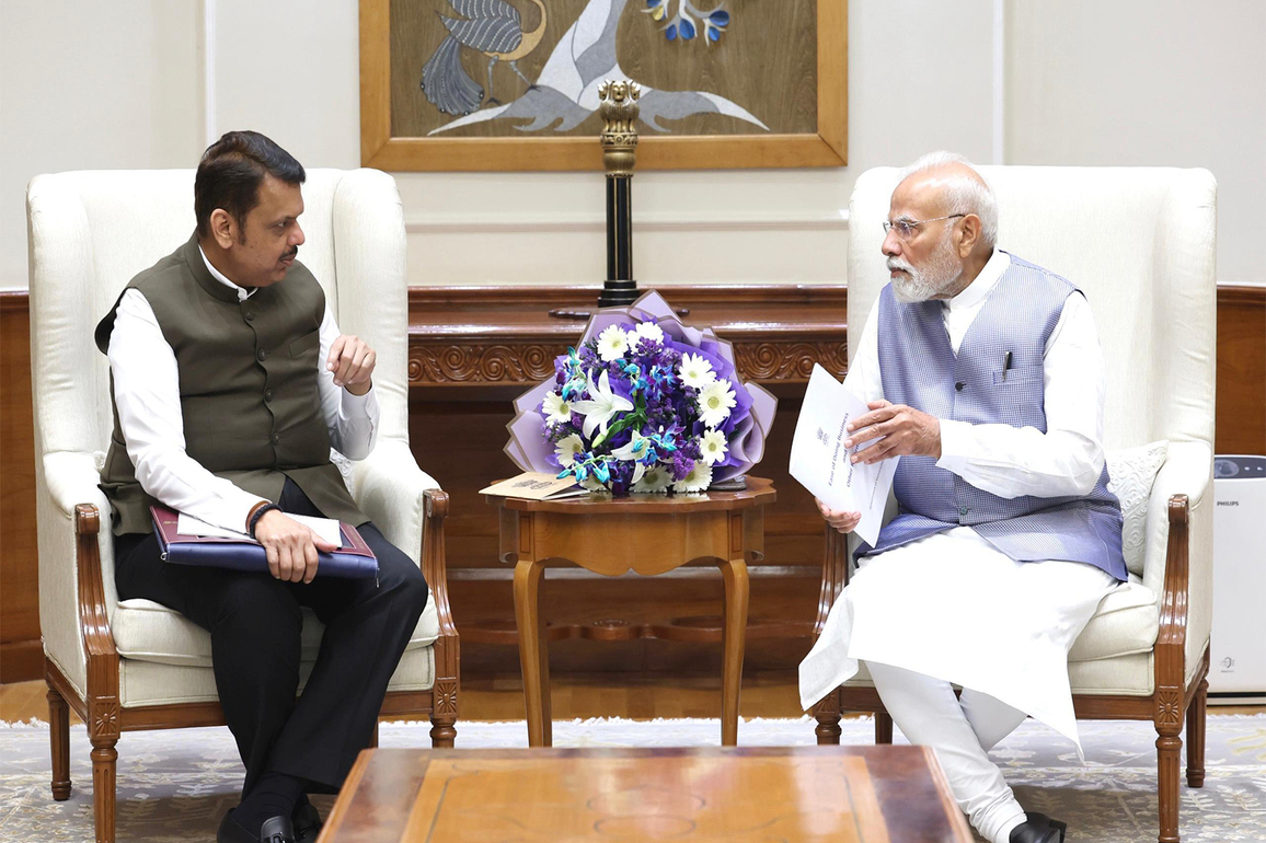 Maharashtra CM Devendra Fadnavis meets PM Modi in Delhi, seeks aid for flood-affected people
