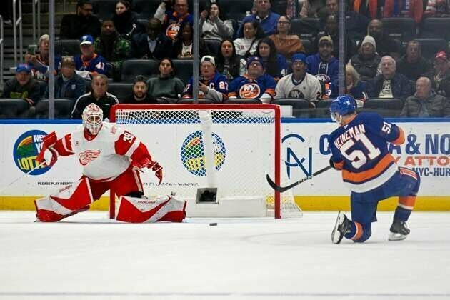 On a hot streak, Isles strive to maintain supremacy over Flyers