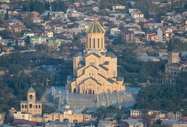 Stalin tribute installed in Georgian cathedral