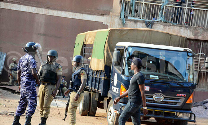 Qualicel traders want to deposit rent in court Qualicel traders want to deposit rent in court