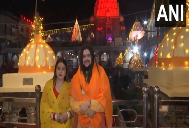 Singer Hansraj Raghuwanshi visits Mahakaleshwar Jyotirlinga on Mahashivratri