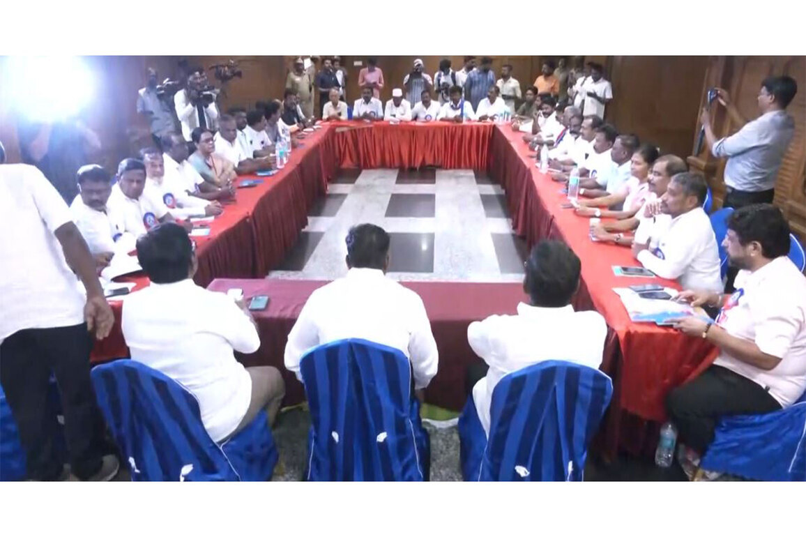 Tamil Nadu polls: VCK chief Thol Thirumavalavan holds seat-sharing talks with DMK