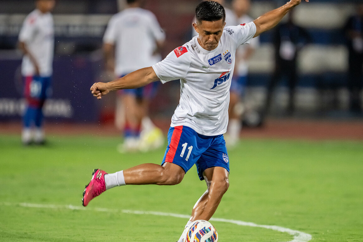 ISL: East Bengal, Bengaluru FC look to keep title hopes alive