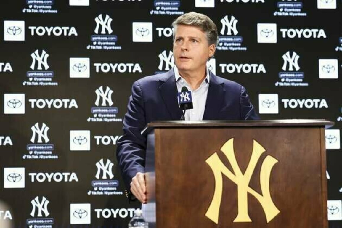 Yankees owner Hal Steinbrenner hints at lower payroll in '26