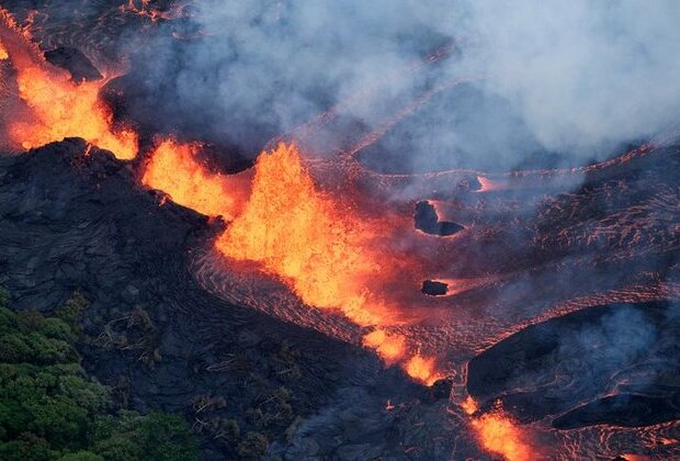 Hawaii faces new threat: Acid rain, deadly noxious gas