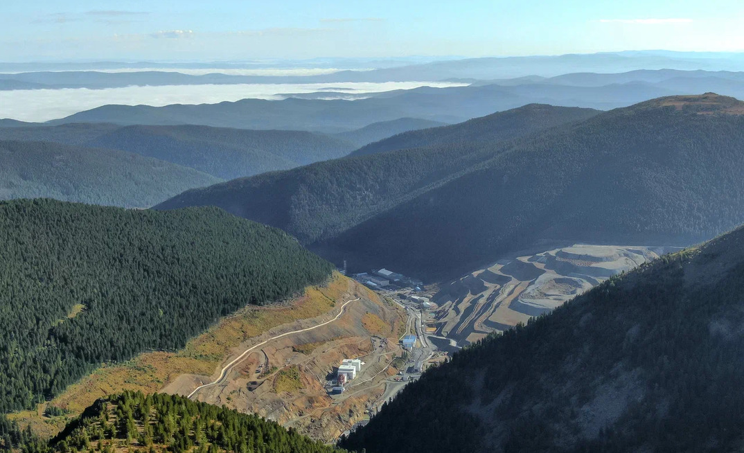 Zijin/Longxing Kyzyl-Tashtyg mine