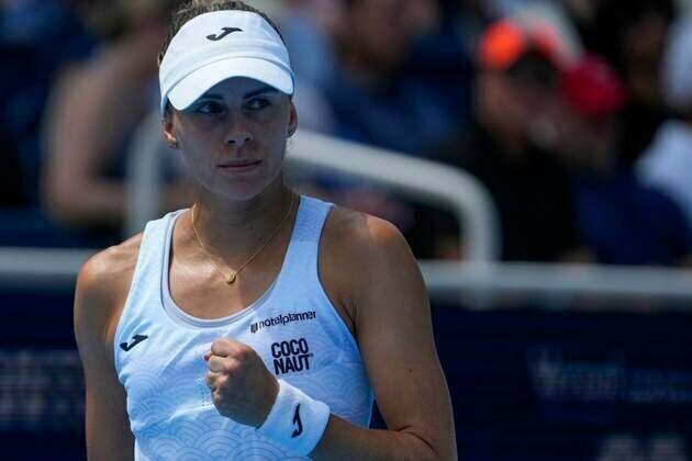 Magda Linette upsets No. 4 Jessica Pegula at Cincinnati Open