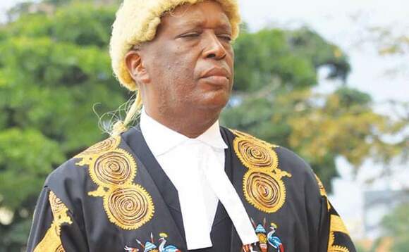Omulamuzi Kakuru Omulamuzi Kakuru