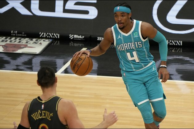 Sliding Hornets look for more urgency entering game with Cavs