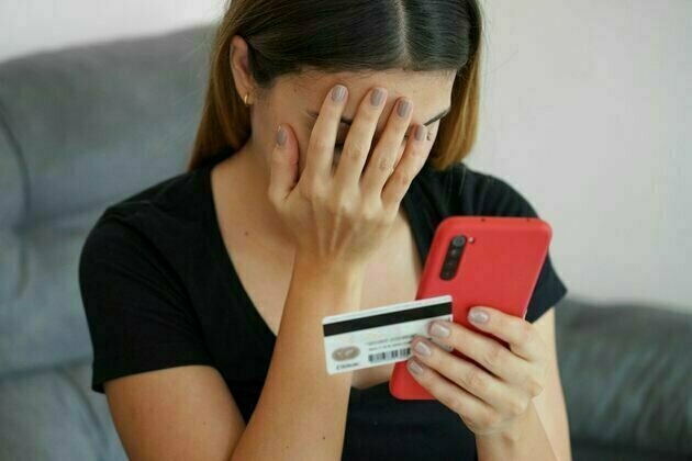 3.5 million Australians experienced fraud last year. This could be avoided through 6 simple steps