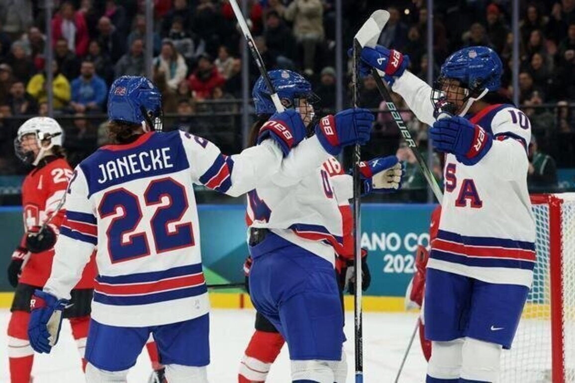 Joy Dunne leads US women's hockey to rout of Switzerland
