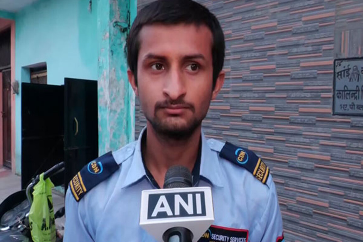 UP man working as security guard claims he gets Rs 3 crore CGST notice