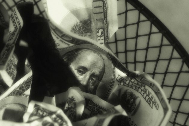 Russia continues US debt dump-a-thon