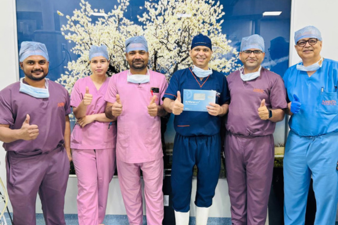 Indian Doctors Use First Ever Technique to Repair Man's Shoulder in Never Seen before Surgery