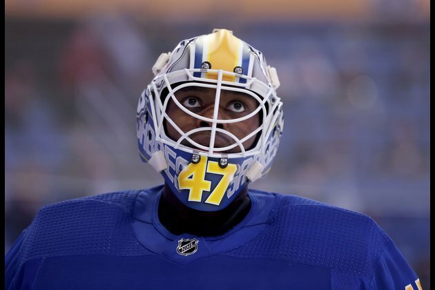 Goaltending in turmoil as Buffalo prepares to face Predators