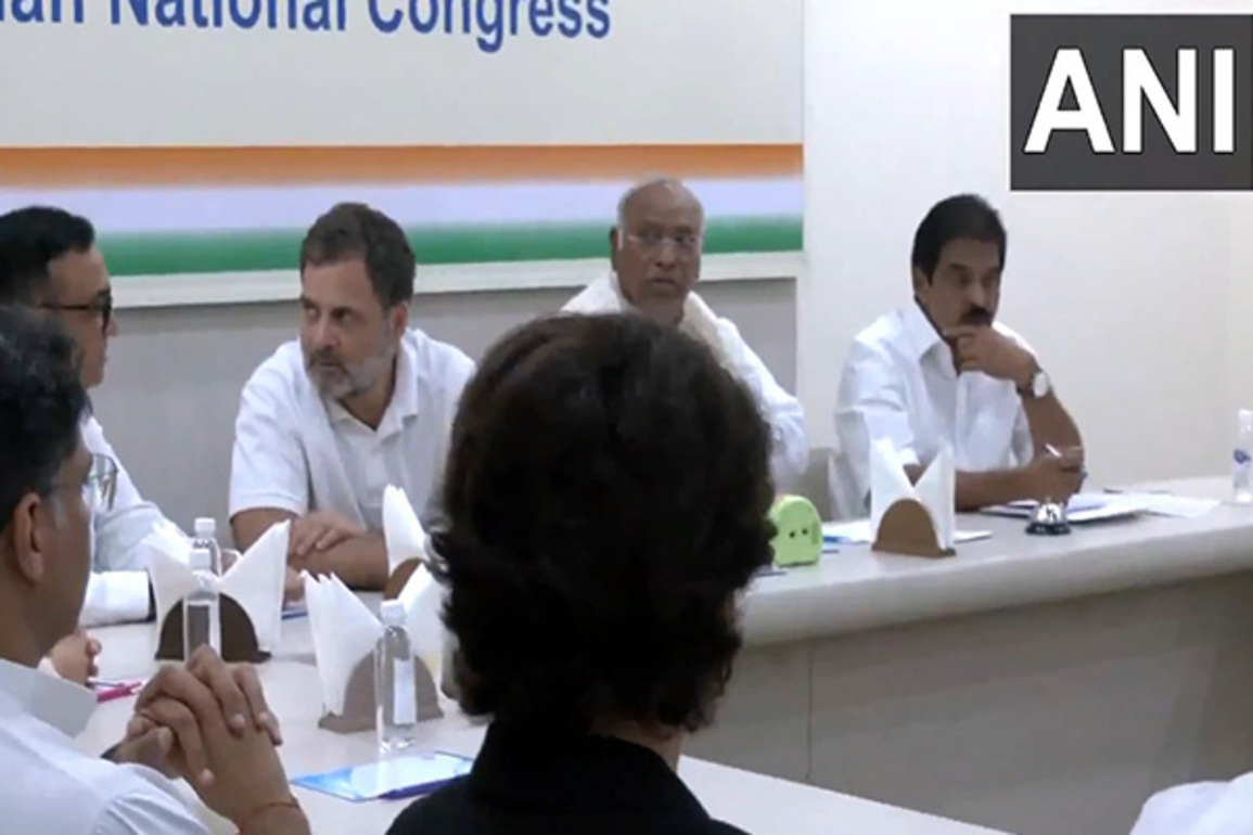 Congress president Kharge chairs meeting of AICC general secretaries, in-charges over campaign against alleged voter list manipulation