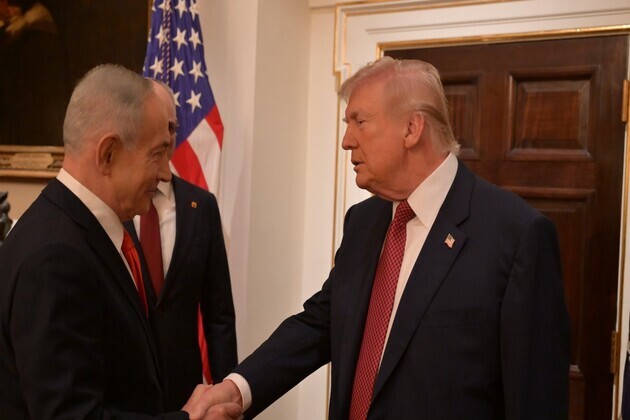 Trump finishes 'good' meeting with Netanyahu; says Iran talks will continue, but reminds 'Op Midnight Hammer'