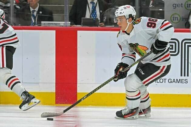 Blackhawks take 'winning habits' into home opener vs. Canadiens