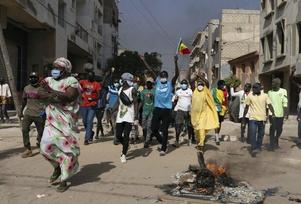 Protests over Senegal&#039;s delayed presidential election turn deadly