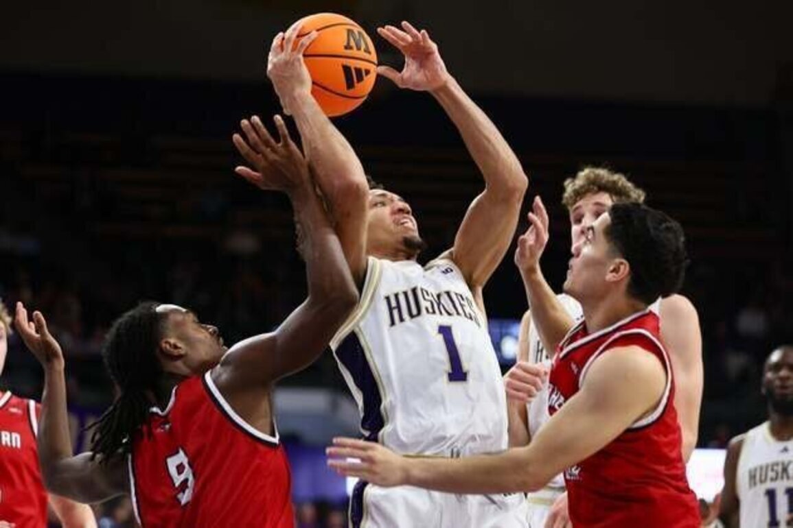 Washington, San Diego coming off rivalry games in West Coast matchup