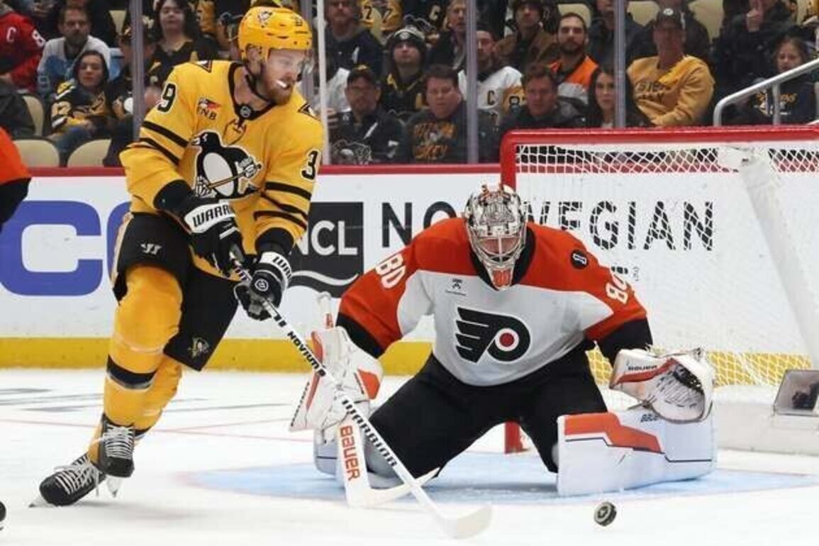 Flyers G Dan Vladar to start Game 4 vs. Penguins