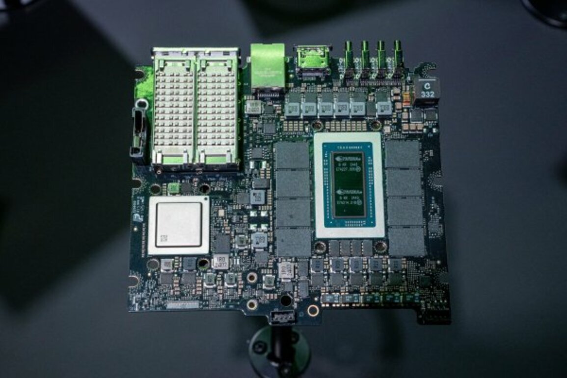Congresista de EEUU propone ley para frenar contrabando de chips Nvidia a China - Diario Financiero