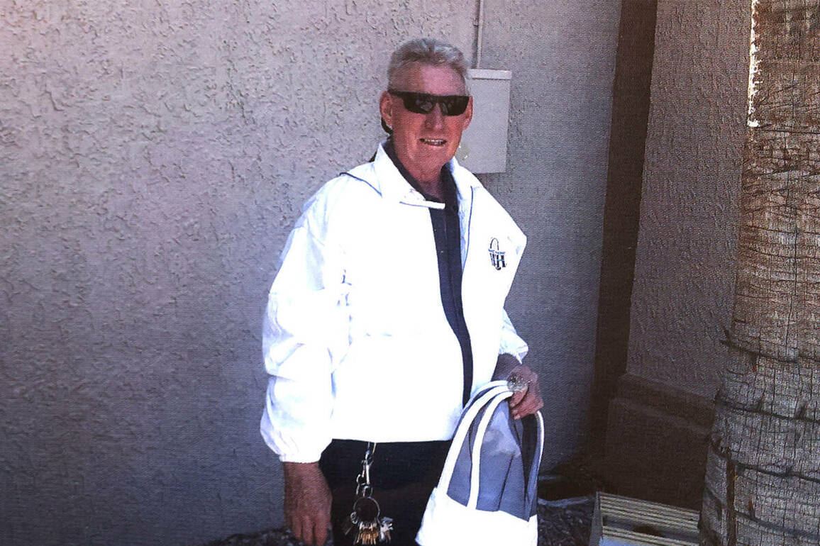 Las Vegas family mourns loss of beekeeper Scott Stromme  Las Vegas